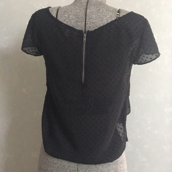 American Eagle Pok-a-dot Shirt - Picture 2 of 4